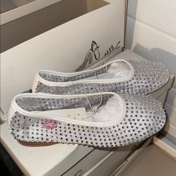 a new day White Rhinestone Flats - Picture 3 of 4